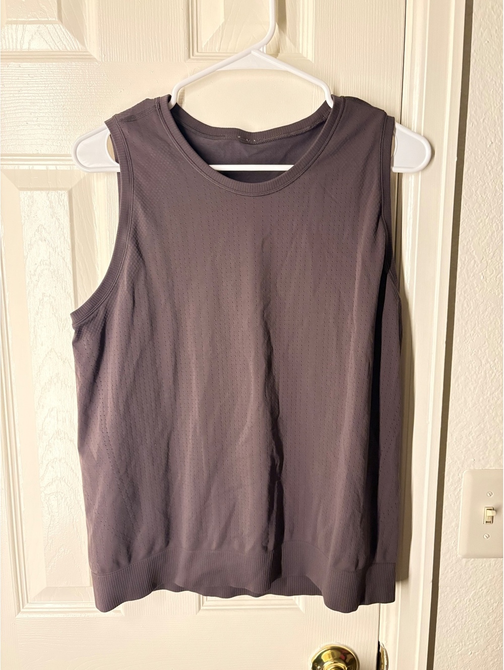 Athleta Women's Sleeveless Vest Tank Top Size M Gray Lightweight